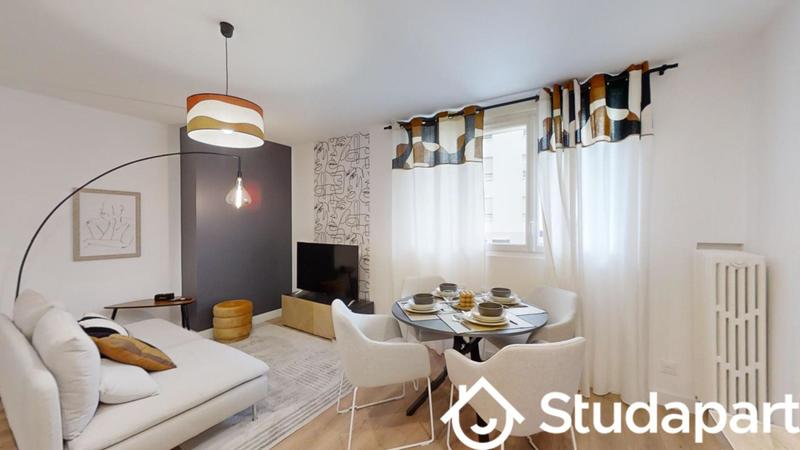 Chambre - 9 m² - 1 pièce