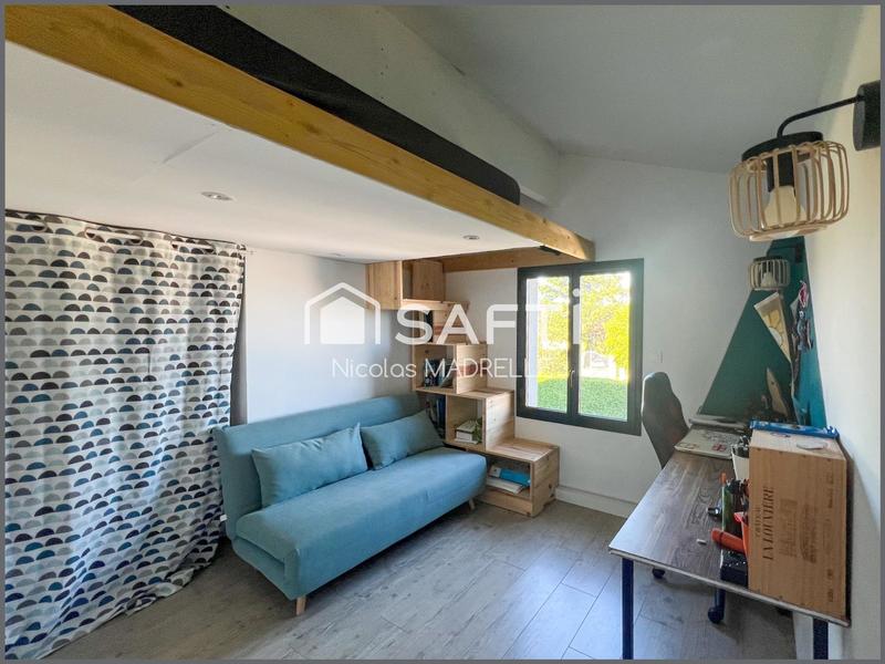 Maison - 170 m² - 5 pièces