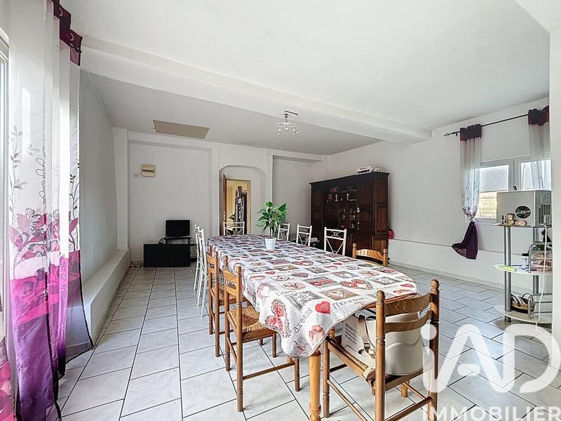 Maison - 190 m² - 6 pièces