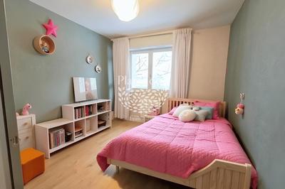 Appartement - 94 m² - 4 pièces