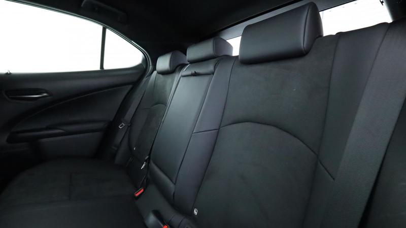 Lexus Ux 250h F Sport 2wd 184 ch