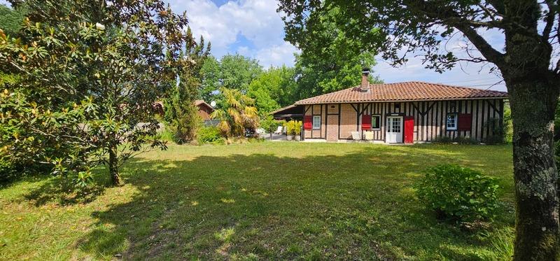 Maison - 110 m² - 6 pièces