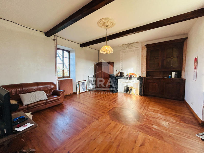 Maison - 160 m² - 4 pièces