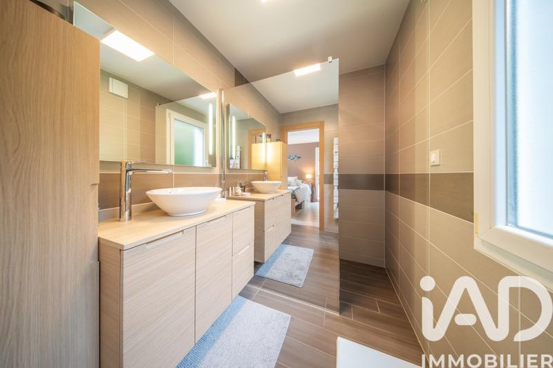 Maison - 113 m² - 5 pièces