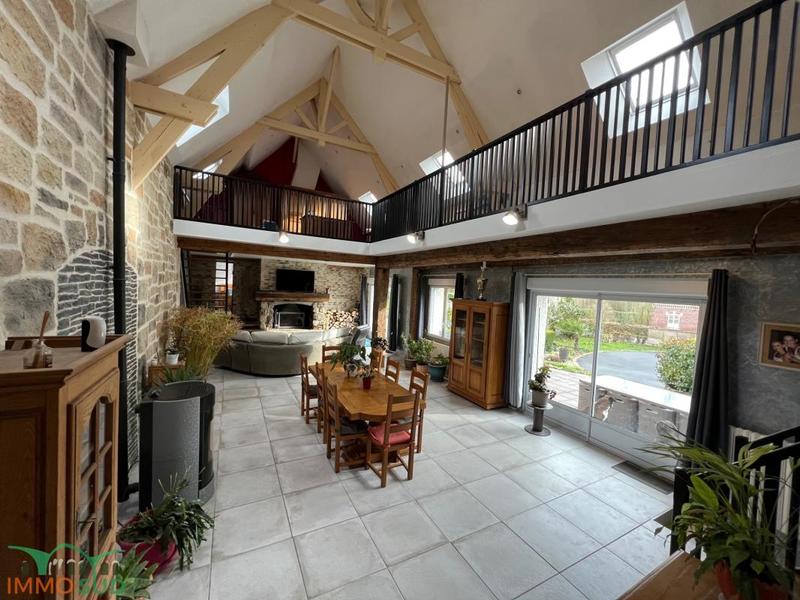 Propriété - 509 m² - 10 pièces