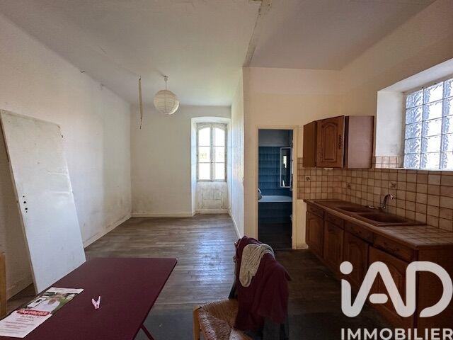 Maison de village - 94 m² - 4 pièces