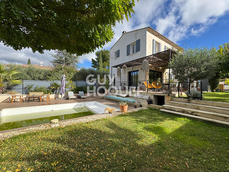 Maison - 128 m² - 5 pièces