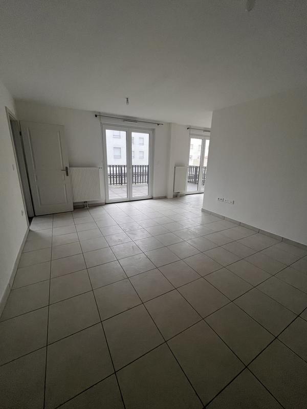 Appartement - 77 m² - 4 pièces
