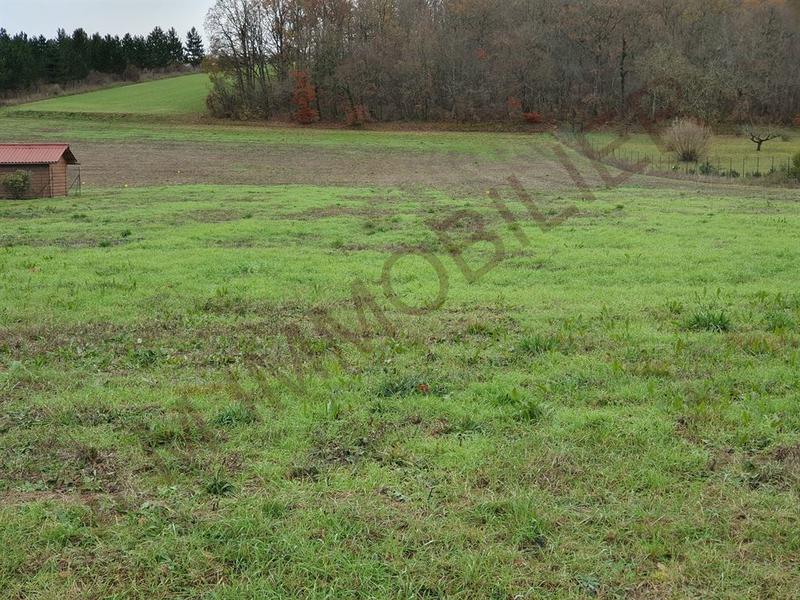 Terrain constructible - 855 m²