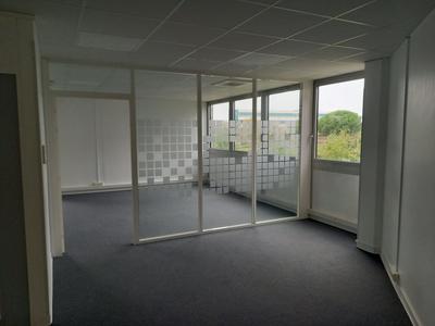 Bureau - 142 m²