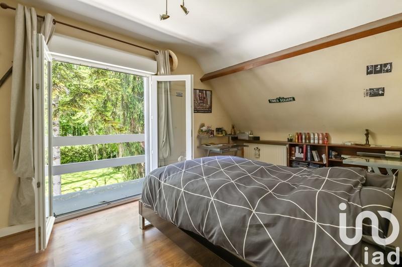 Maison - 270 m² - 7 pièces