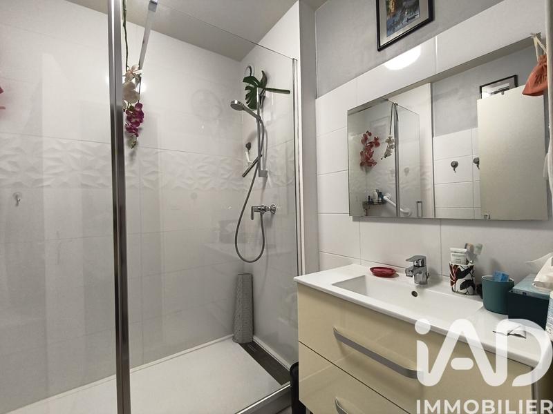 Appartement - 77 m² - 3 pièces