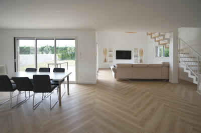 Maison - 153 m² - 4 pièces