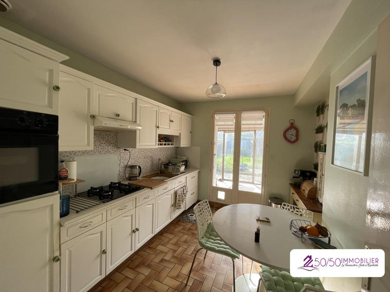 Maison - 106 m² - 6 pièces