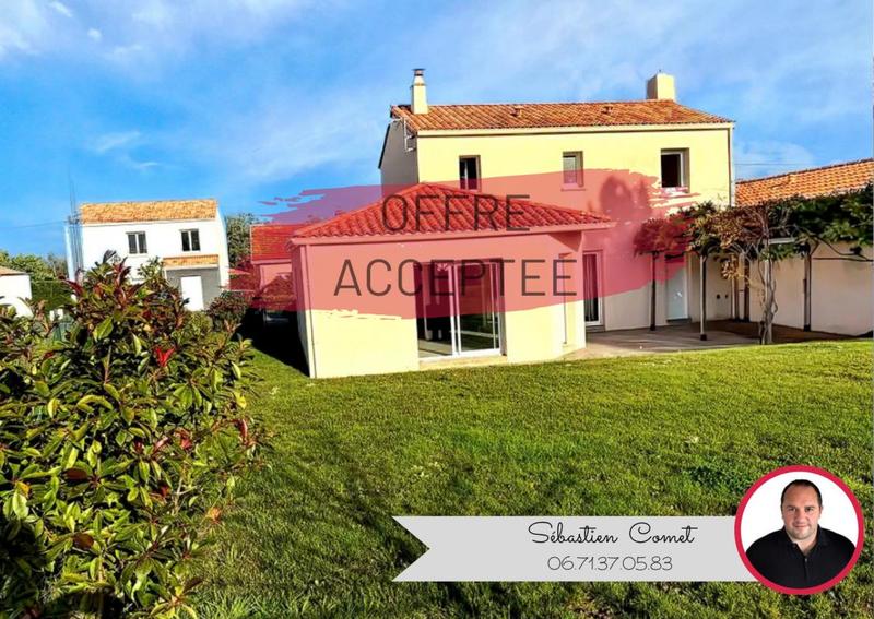 Maison - 121 m² - 5 pièces