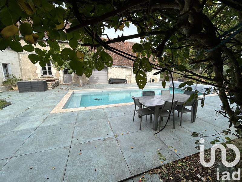 Maison - 325 m² - 12 pièces