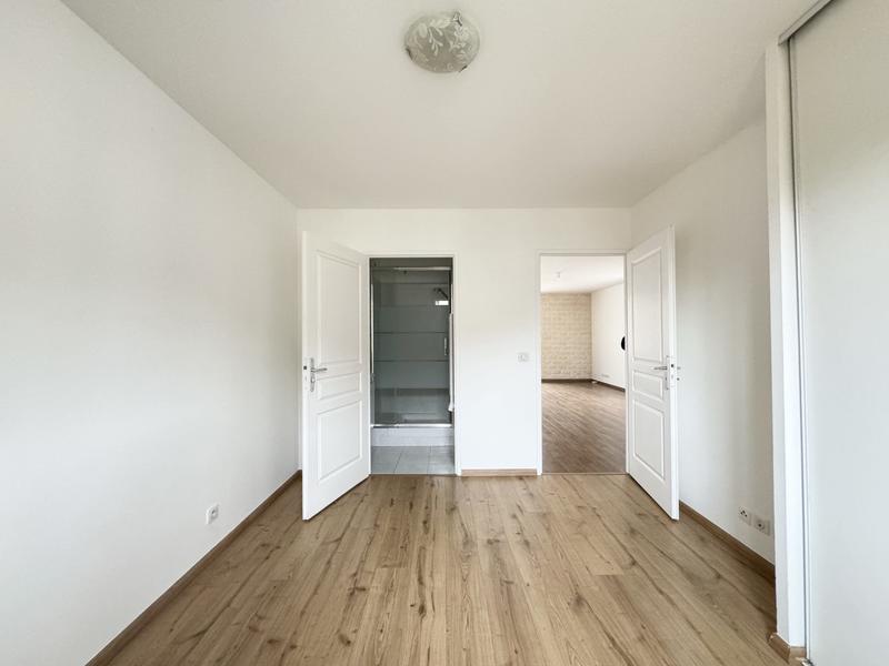 Appartement - 86 m² - 4 pièces