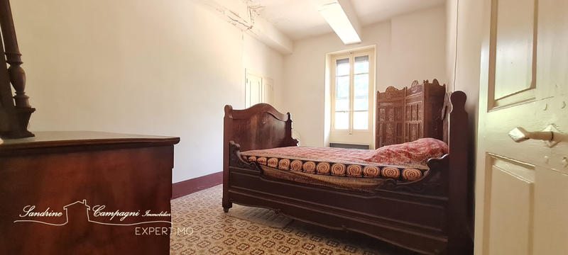 Maison - 141 m² - 5 pièces