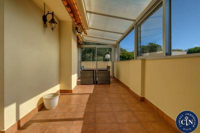 Appartement - 93 m² - 4 pièces