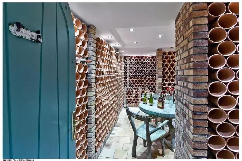 Villa - 350 m² - 10 pièces