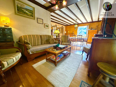 Maison - 180 m² - 7 pièces