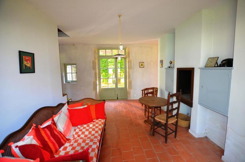 Maison - 421 m² - 11 pièces