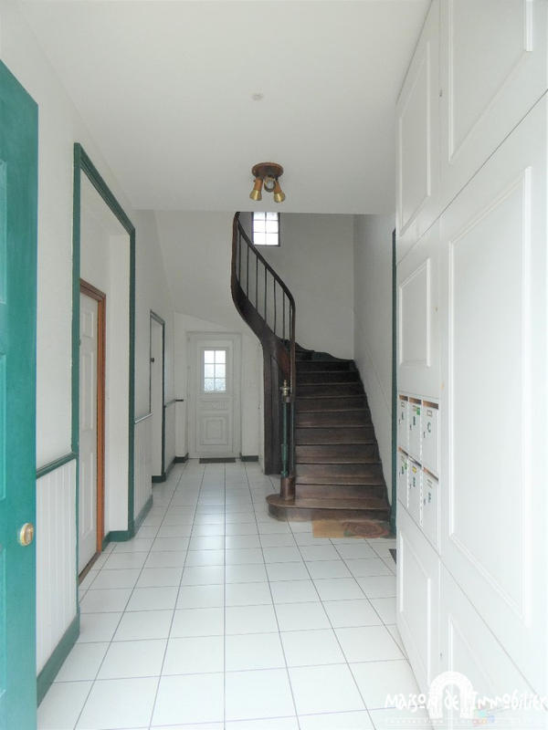 Immeuble - 339 m² - 14 pièces