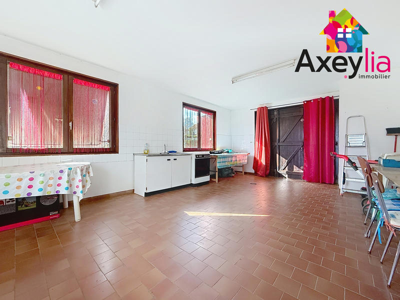 Maison - 138 m² - 7 pièces