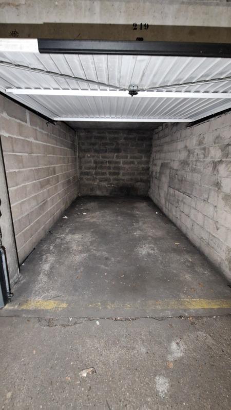 Appartement - 90 m² - 5 pièces