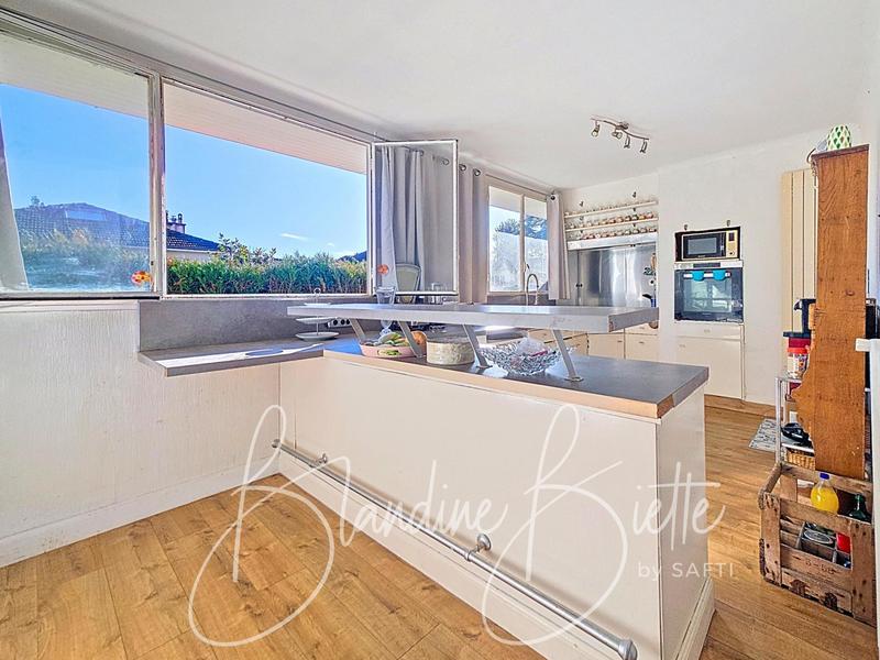 Maison - 156 m² - 7 pièces