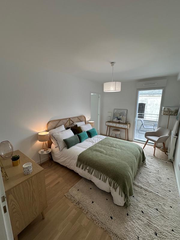 Appartement - 90 m² - 4 pièces