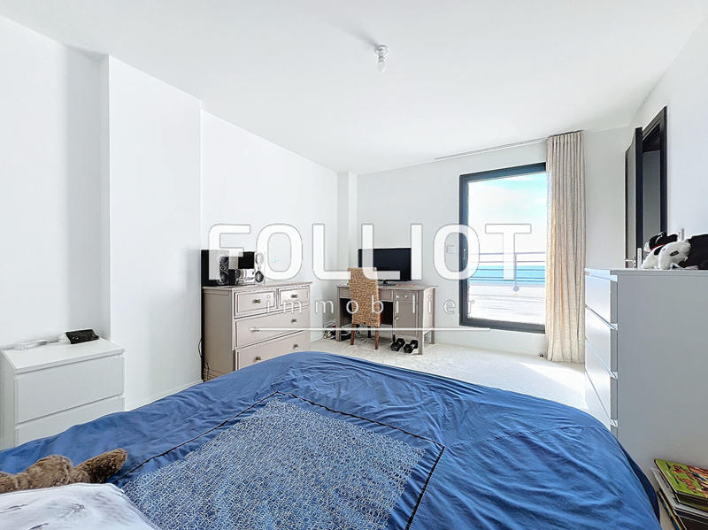 Maison - 200 m² - 7 pièces