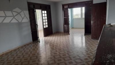 Appartement - 170 m² - 6 pièces