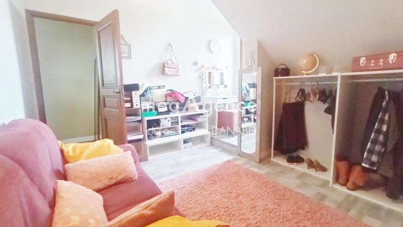 Maison - 180 m² - 8 pièces