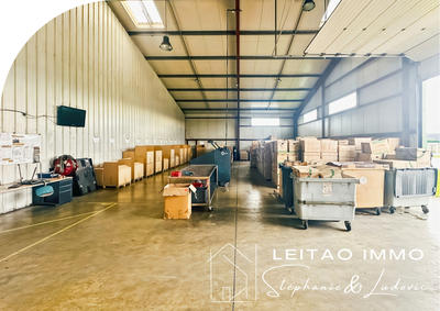 Local d'activités - 822 m²