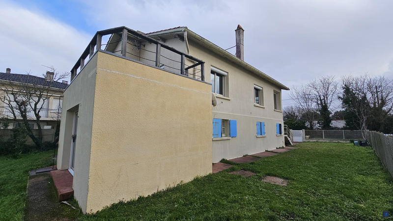 Maison - 145 m² - 6 pièces