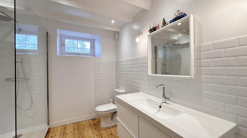 Corps de ferme - 378 m² - 7 pièces