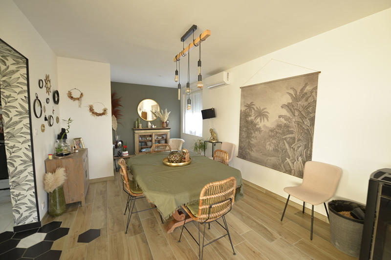 Maison - 166 m² - 8 pièces