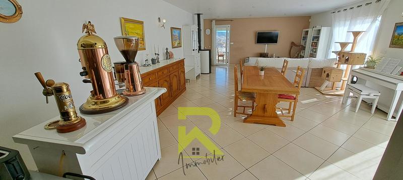 Villa - 140 m² - 7 pièces