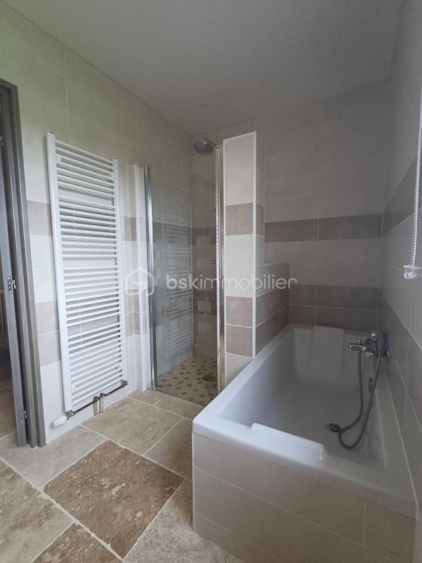 Maison - 161 m² - 6 pièces