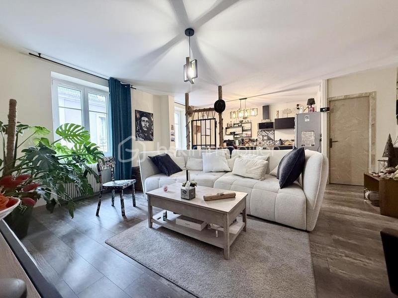 Appartement - 70 m² - 3 pièces