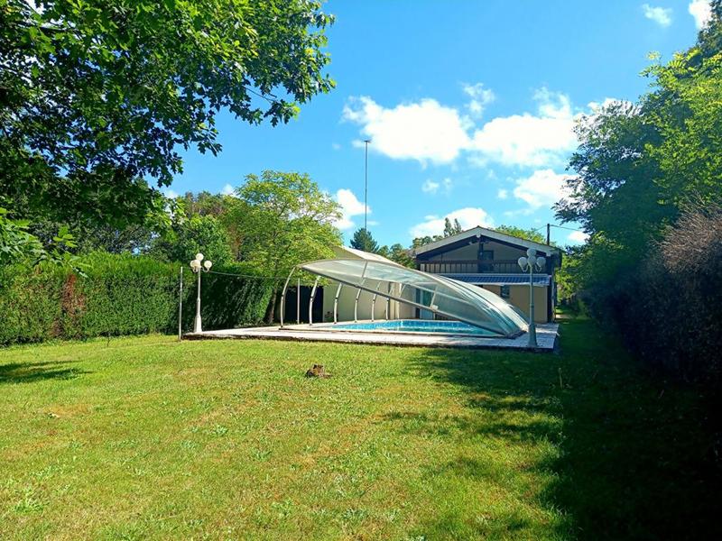 Maison - 141 m² - 5 pièces