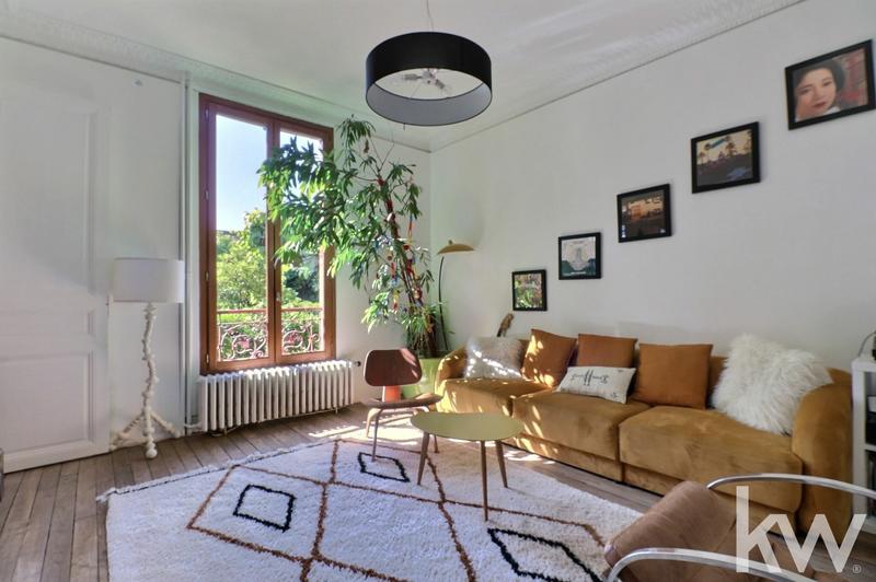 Maison - 150 m² - 8 pièces