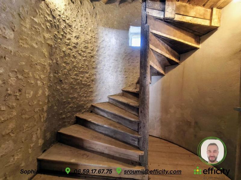 Maison - 181 m² - 6 pièces