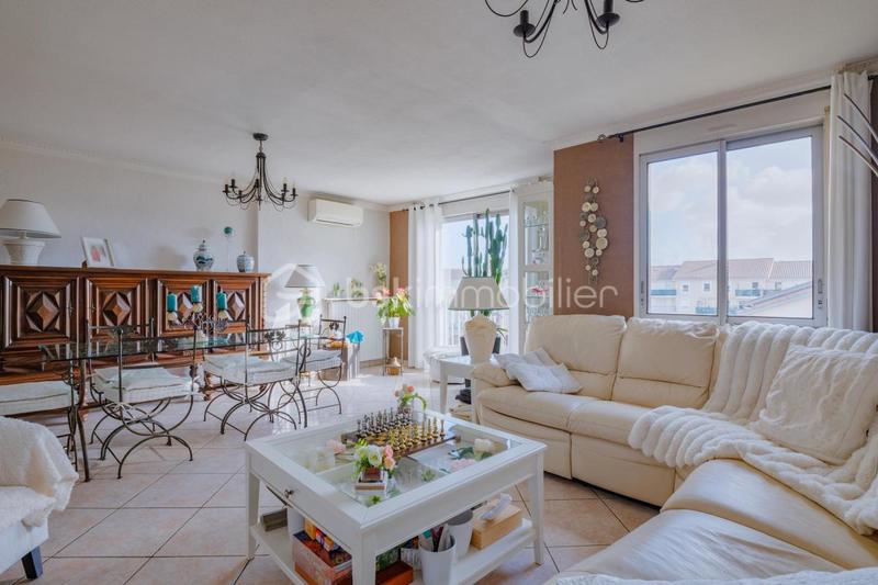 Appartement - 80 m² - 4 pièces