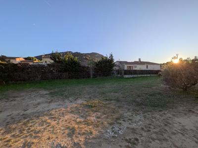 Terrain - 626 m²