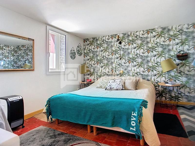 Maison - 197 m² - 10 pièces