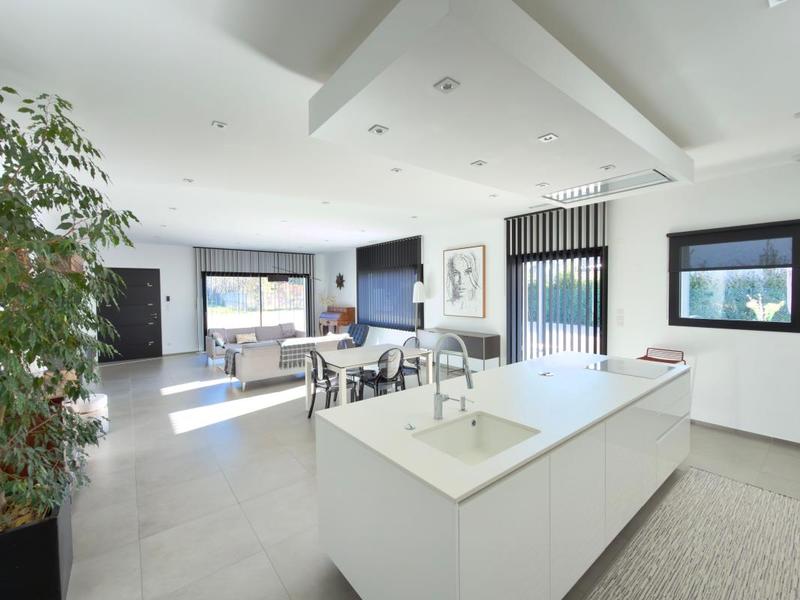 Villa - 190 m² - 5 pièces