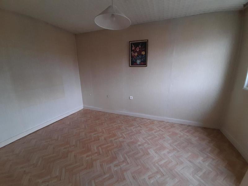 Maison - 190 m² - 9 pièces