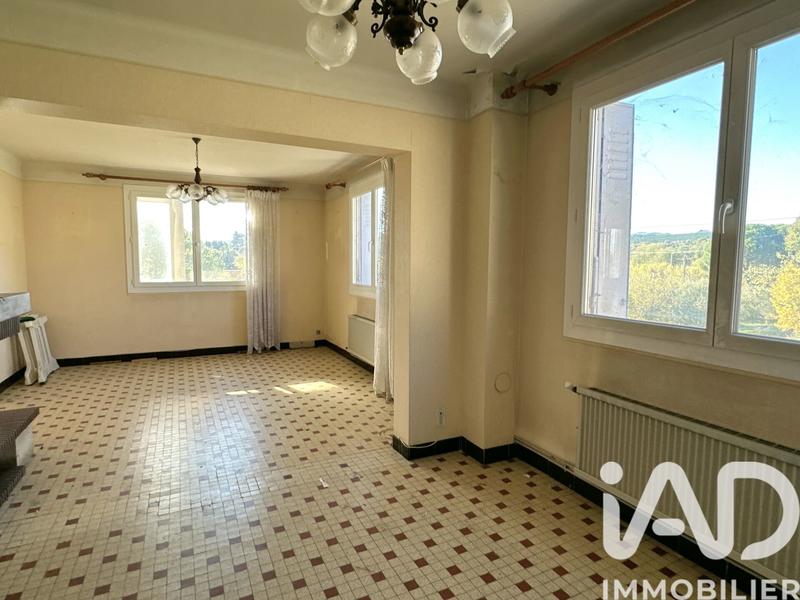 Maison - 90 m² - 5 pièces